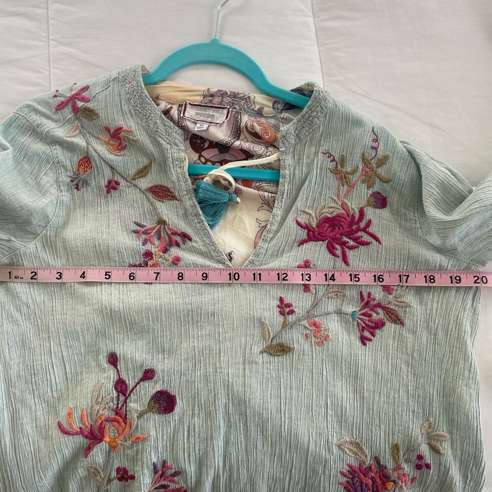 JOHNNY WAS SILK EMBROIDERED BOHEMIAN FLORAL Scarf Back Blouse - Picture 8 of 9